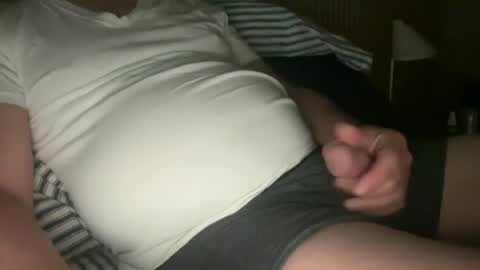 Snapshot of chiguy63v4 chatting on 06-17-26, 03:13 chiguy63v4 online show from 06-17-26, 03:13