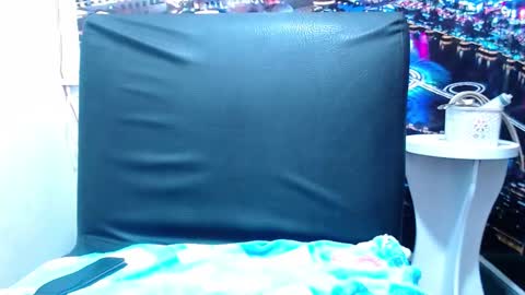 Chikys   online show from 01-09-25, 06:15