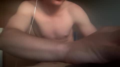 chill_fit_guy online show from 06-03-26, 01:30