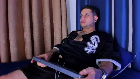 Snapshot of chilli_willix chatting on 07-08-26, 11:48 Willix online show from 07-08-26, 11:48