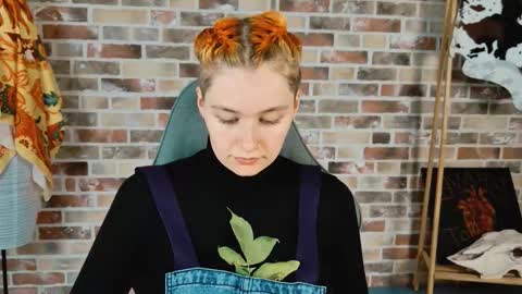 Bella online show from 10-02-25, 05:14