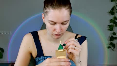 Snapshot of chillsnail_bro chatting on 02-13-26, 09:05 Bella online show from 02-13-26, 09:05