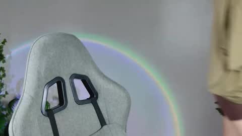 Snapshot of chillsnail_bro chatting on 03-13-26, 09:05 Bella online show from 03-13-26, 09:05