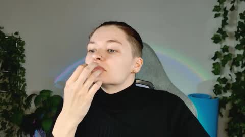 Snapshot of chillsnail_bro chatting on 03-16-26, 09:13 Bella online show from 03-16-26, 09:13