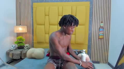 chimi88 online show from 11-19-25, 11:21