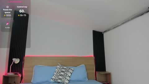 Snapshot of chiqui_milk1 chatting on 11-01-25, 07:16 Chiqui online show from 11-01-25, 07:16