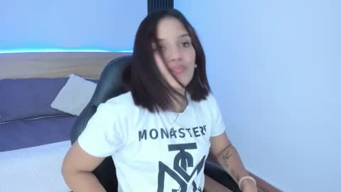 Snapshot of chiqui_milk1 chatting on 02-03-26, 06:57 Chiqui online show from 02-03-26, 06:57