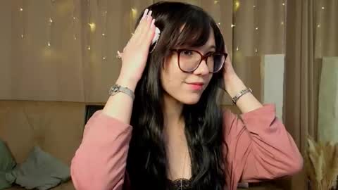 Leyna online show from 01-10-26, 07:26