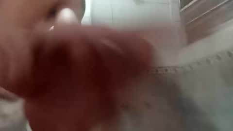 Snapshot of chispahot69 chatting on 10-16-25, 11:33 chispahot69 online show from 10-16-25, 11:33