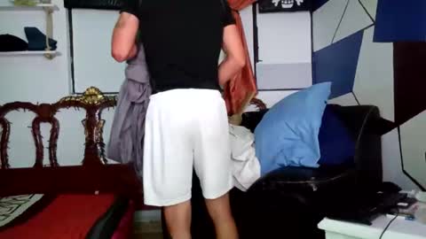 Snapshot of chispahot69 chatting on 11-20-25, 10:04 chispahot69 online show from 11-20-25, 10:04