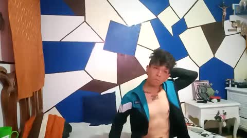 Snapshot of chispahot69 chatting on 03-04-26, 11:38 chispahot69 online show from 03-04-26, 11:38