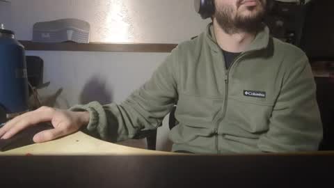 Snapshot of chitownburb chatting on 02-16-25, 09:26 chitownburb online show from 02-16-25, 09:26