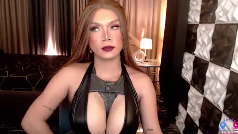 Snapshot of chixfranching chatting on 10-08-25, 02:47 Franching Lee online show from 10-08-25, 02:47