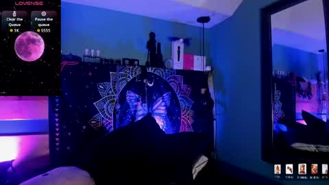 Chloeallennn  online show from 06-06-26, 11:48