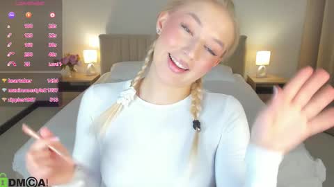 Chloe online show from 01-09-26, 04:04