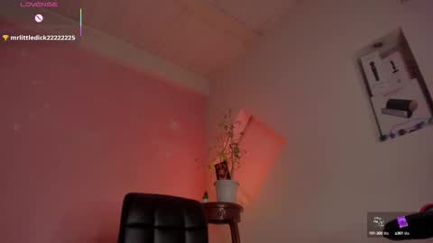 chloe_cooperr online show from 10-09-25, 10:30