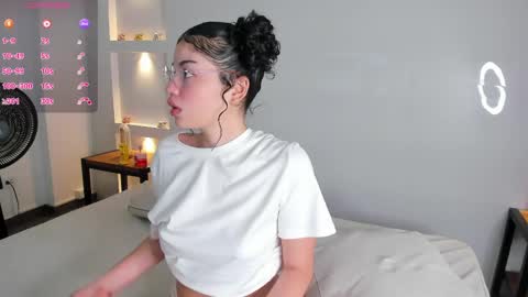 chloe online show from 05-07-26, 11:48