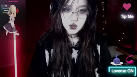 chloe_crystall_killer online show from 10-13-25, 04:51