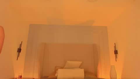 Snapshot of chloe_dee_ chatting on 04-04-26, 12:24 Chloe online show from 04-04-26, 12:24