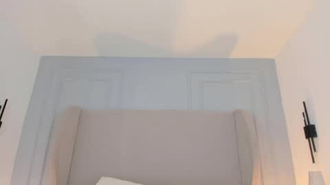 Snapshot of chloe_dee_ chatting on 04-19-26, 06:10 Chloe online show from 04-19-26, 06:10