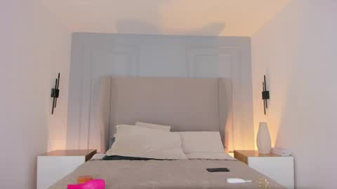 Snapshot of chloe_dee_ chatting on 04-21-26, 11:38 Chloe online show from 04-21-26, 11:38