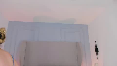 Chloe online show from 06-22-26, 12:13