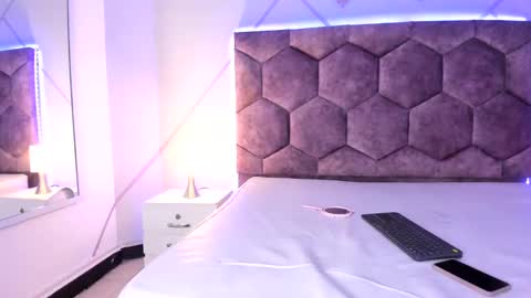 chloe_durand_ online show from 02-21-25, 10:59