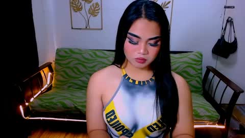 Snapshot of chloe_elsher chatting on 05-07-26, 06:19 Ts Chloeeeeee online show from 05-07-26, 06:19