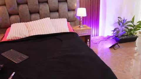 Snapshot of chloe_harriss chatting on 03-04-26, 12:22 Chloe online show from 03-04-26, 12:22