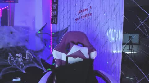 chloe_jacksonn online show from 10-30-25, 11:49