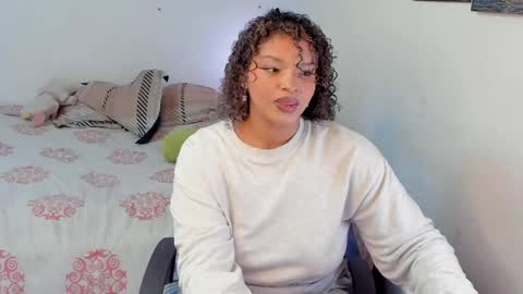 chloe_kisses online show from 04-02-26, 12:03