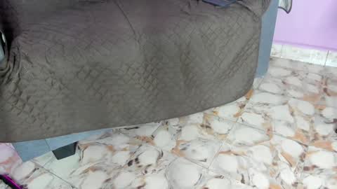 chloe online show from 02-04-25, 03:15