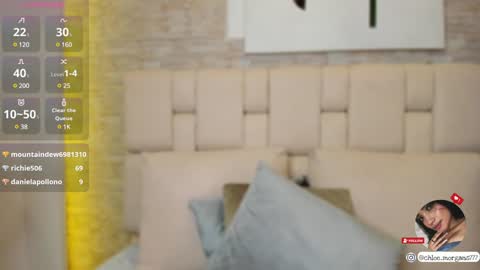 chloe online show from 01-22-25, 10:48