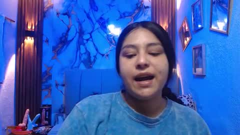 Snapshot of chloe_smith5 chatting on 03-19-26, 01:15 chloe_smith5 online show from 03-19-26, 01:15