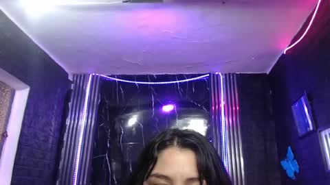 Snapshot of chloe_smith5 chatting on 05-05-26, 01:19 chloe_smith5 online show from 05-05-26, 01:19