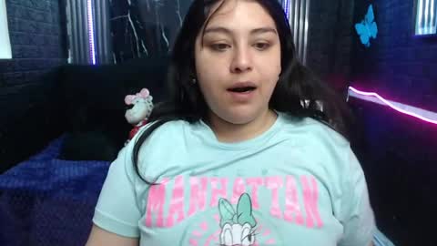 chloe_smith5 online show from 06-13-26, 01:31