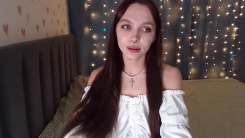 Chloe online show from 02-13-26, 02:35