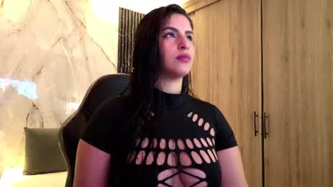 chloe online show from 07-31-26, 10:14