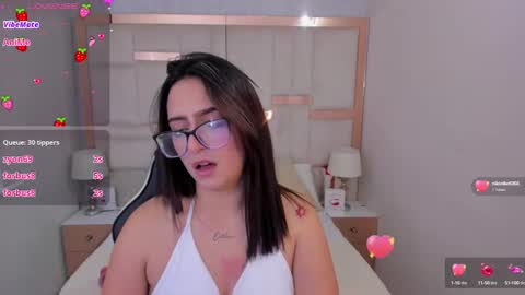 Chloe online show from 02-24-25, 04:58