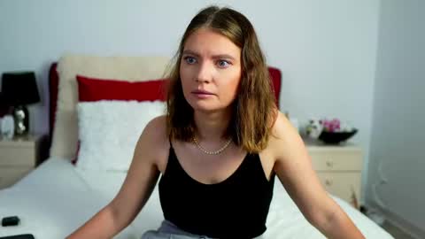 Chloe online show from 06-09-26, 04:02