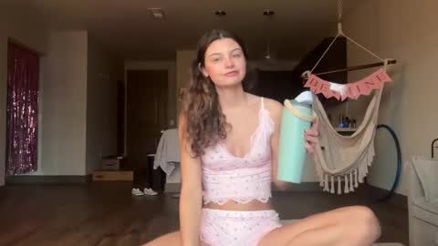 Snapshot of chloecookk chatting on 03-04-26, 02:12 chloecookk online show from 03-04-26, 02:12