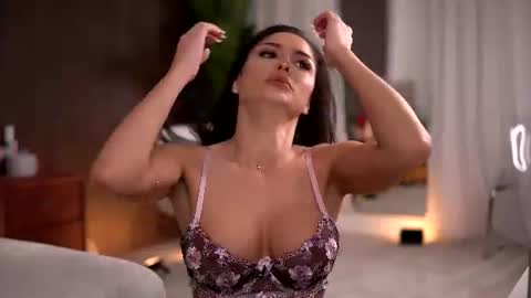 chloedevinex online show from 06-18-26, 03:29