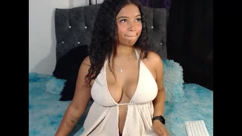 chloee_fox_ss online show from 02-04-26, 08:58
