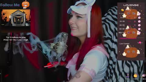 Snapshot of chloejenyss chatting on 10-07-25, 05:54 Chloe online show from 10-07-25, 05:54