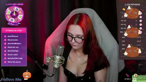 Snapshot of chloejenyss chatting on 10-15-25, 06:35 Chloe online show from 10-15-25, 06:35