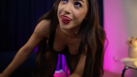 chloemin_ online show from 09-26-25, 06:06