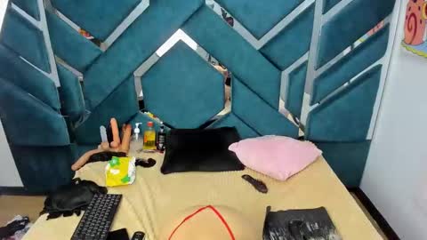 chloerose__ online show from 06-07-26, 02:48
