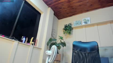 Chloe rosse online show from 01-27-25, 01:37