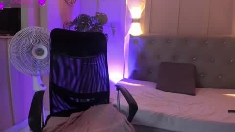 Chloe rosse online show from 02-28-25, 04:21