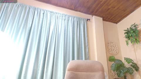 Chloe rosse online show from 10-19-25, 01:06